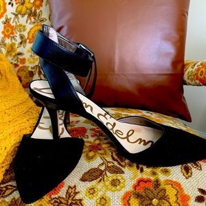 Sam edelman black magic pointed pump